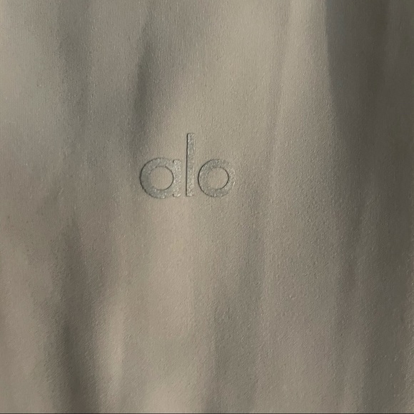 Alo Yoga High-Waist Ripped Warrior Legging Gray - Picture 5 of 7